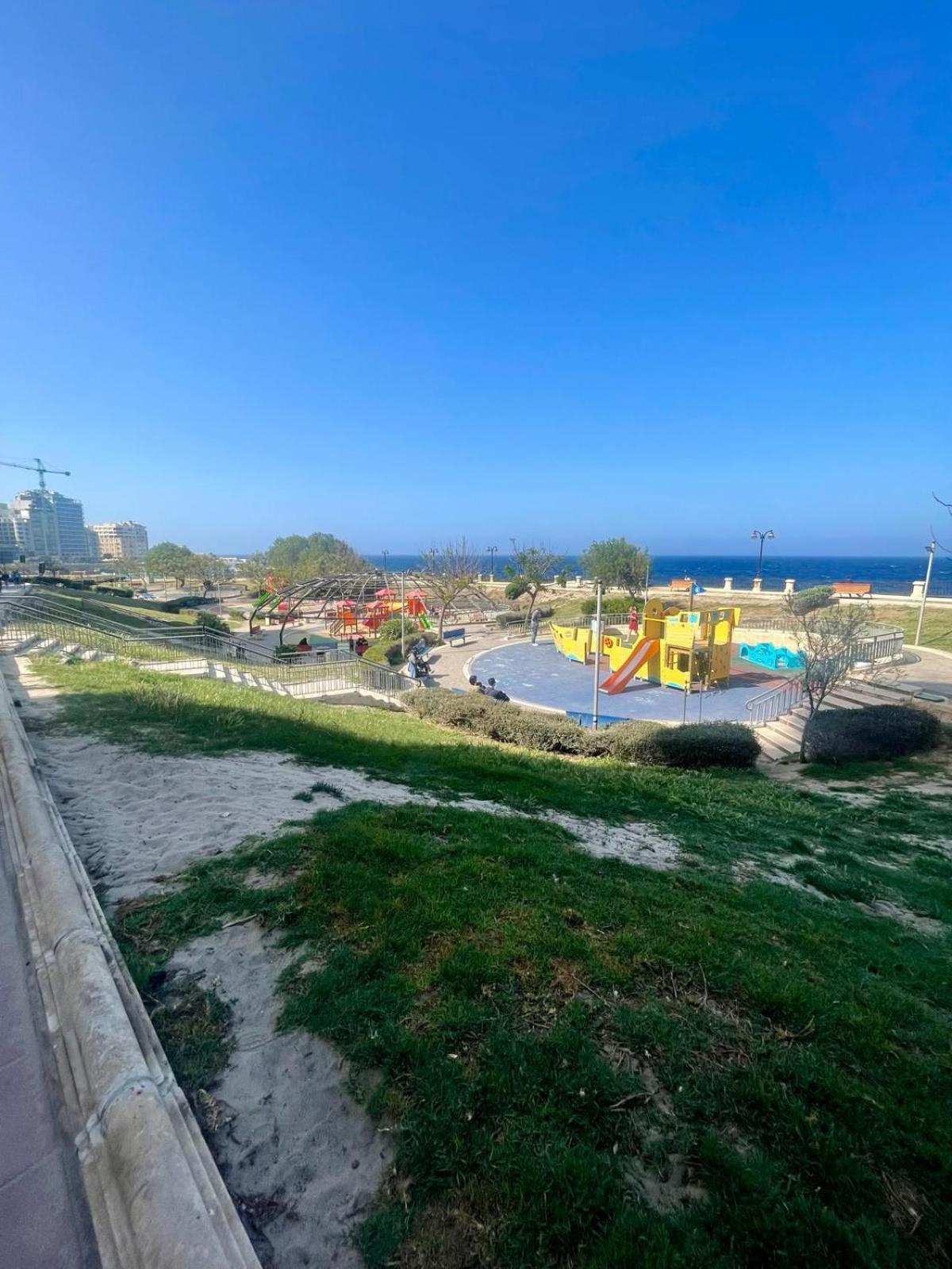 Aron Seaviews Apartment Sliema Luaran gambar